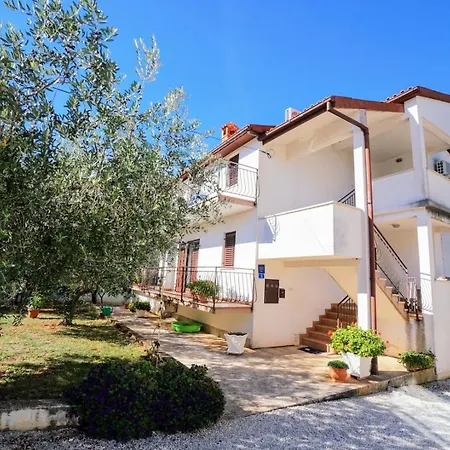 Appartamento With Wifi Savudrija, Umag - 27176
